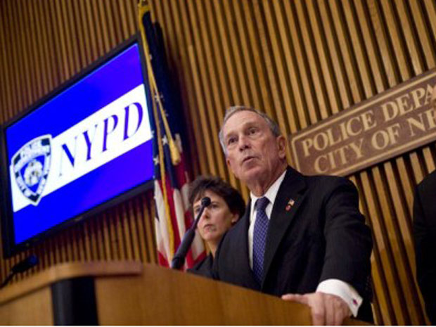 Prefeito de NY Michael Bloomberg anunciou medidas de segurança em meio a ameaça terrorista (Foto: Stephen Chernin / AFP)